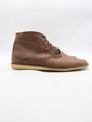 Stivali stringati casual